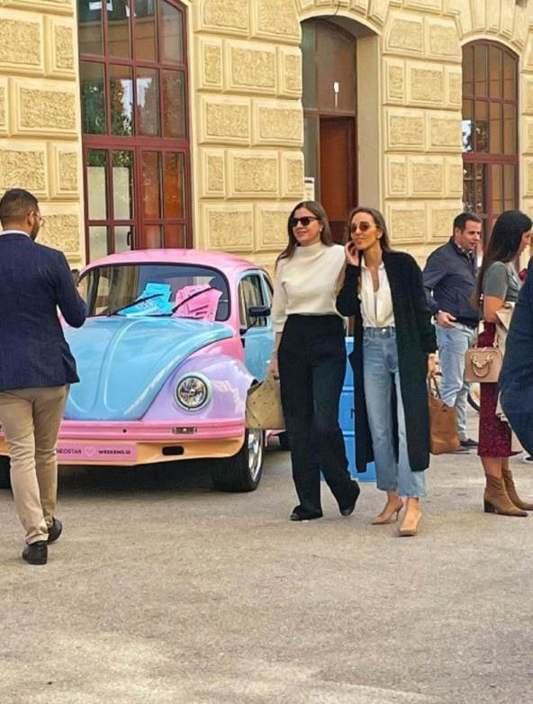 jelena đoković u modernom jesenjem outfitu