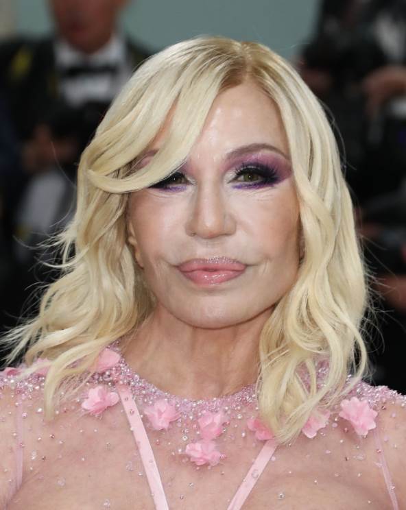Donatela Versaće pojavila se na Met gali.