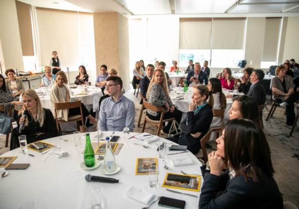 tim časopisa National Geographic Srbijačetvrtu godinu zaredom je realizovao projekat "Žuti okvir"