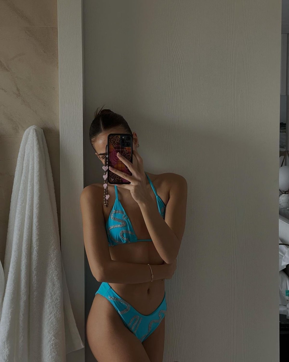 Hana Kros