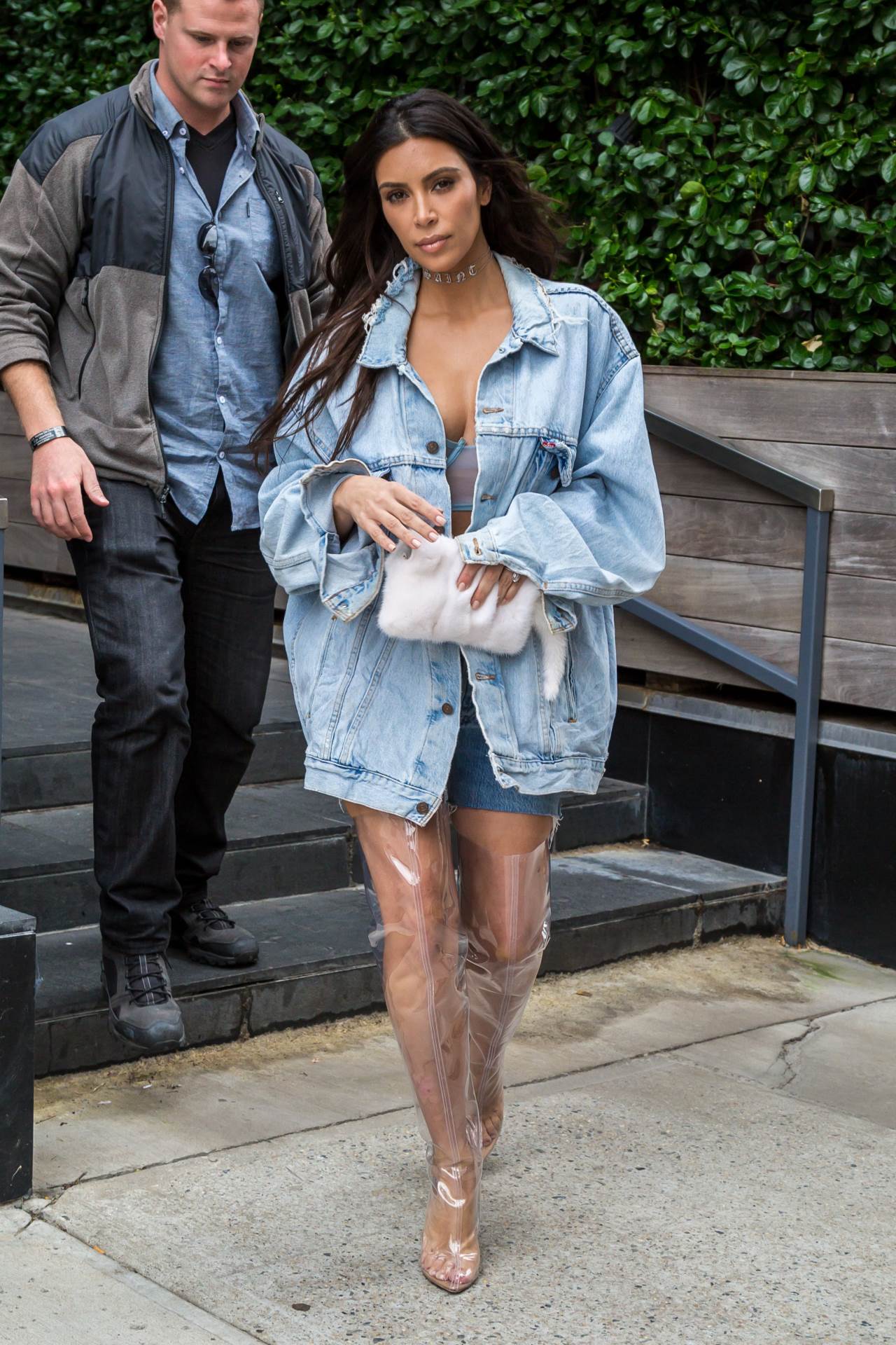 Kim Kardašijan pokazala kako da nosite vojničke pantalone