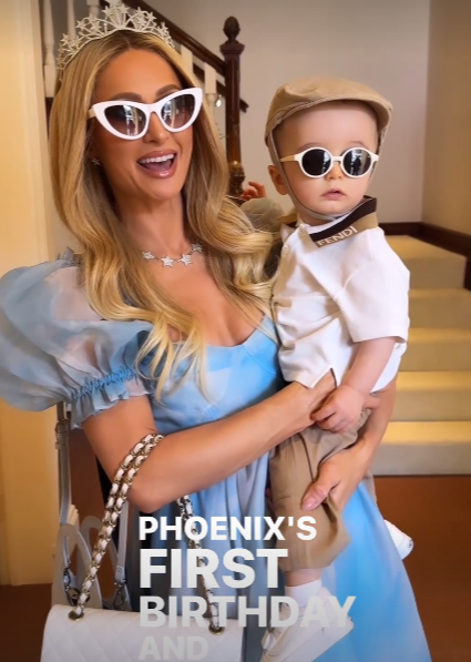 PAris Hilton sa sinom