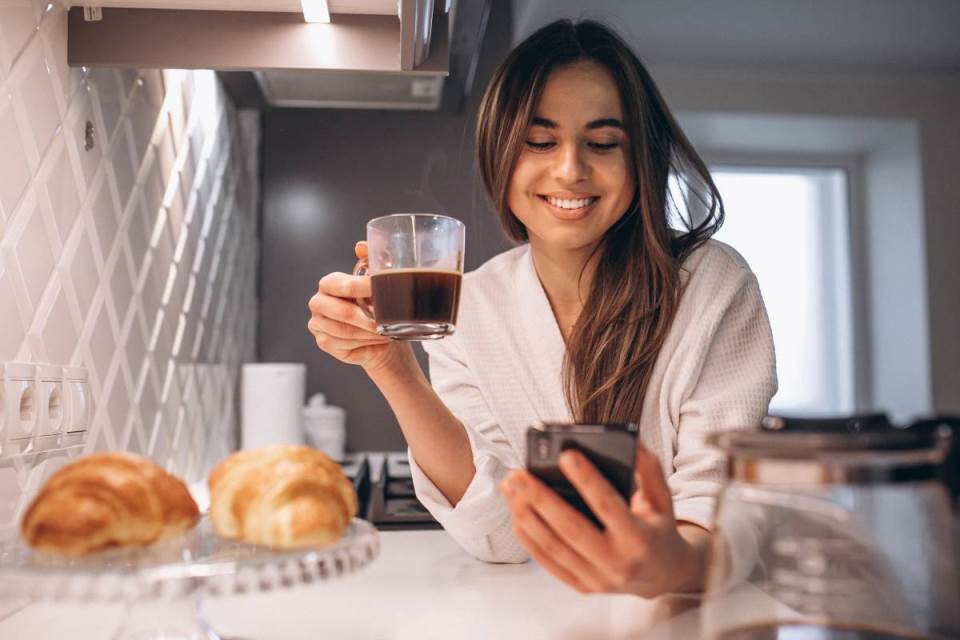 Kafa sa limunom jedan je od trikova kojim se sve više njih služi kako bi brzo smršali, ali na određene stvari morate da obratite pažnju.