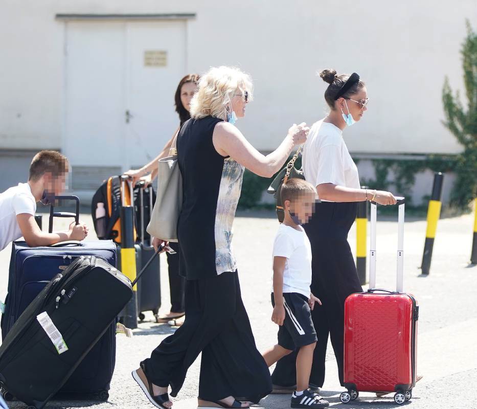 mirka vasiljevic na aerodromu