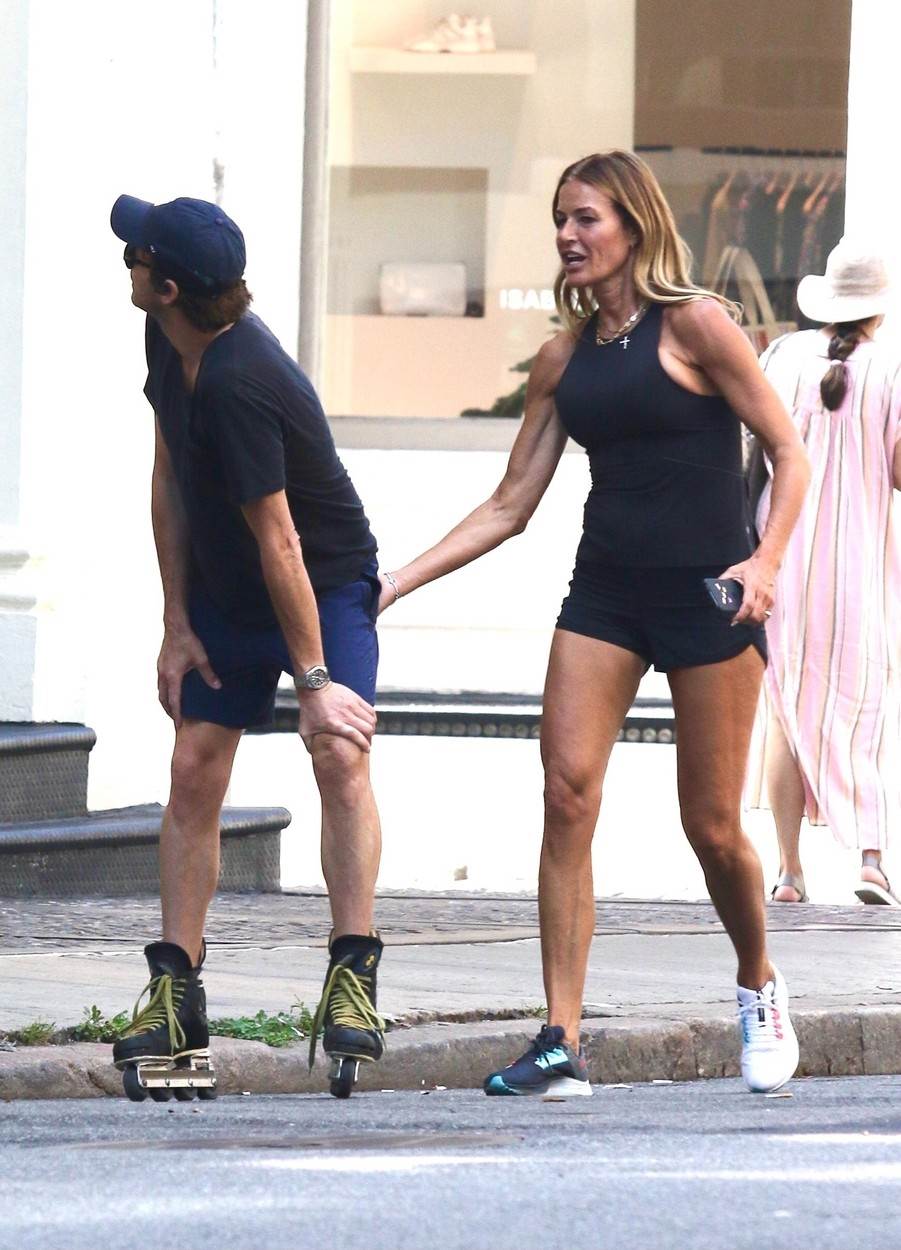 Keli Bensimon na trčanju sa dečkom našeg porekla
