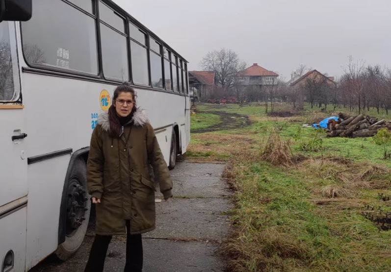 Anja i Strahinja došli su na ideju da od starog busa naprave vikendicu.