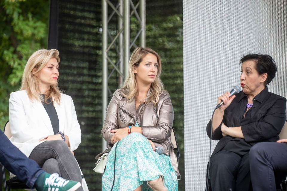 Burger festival, panel