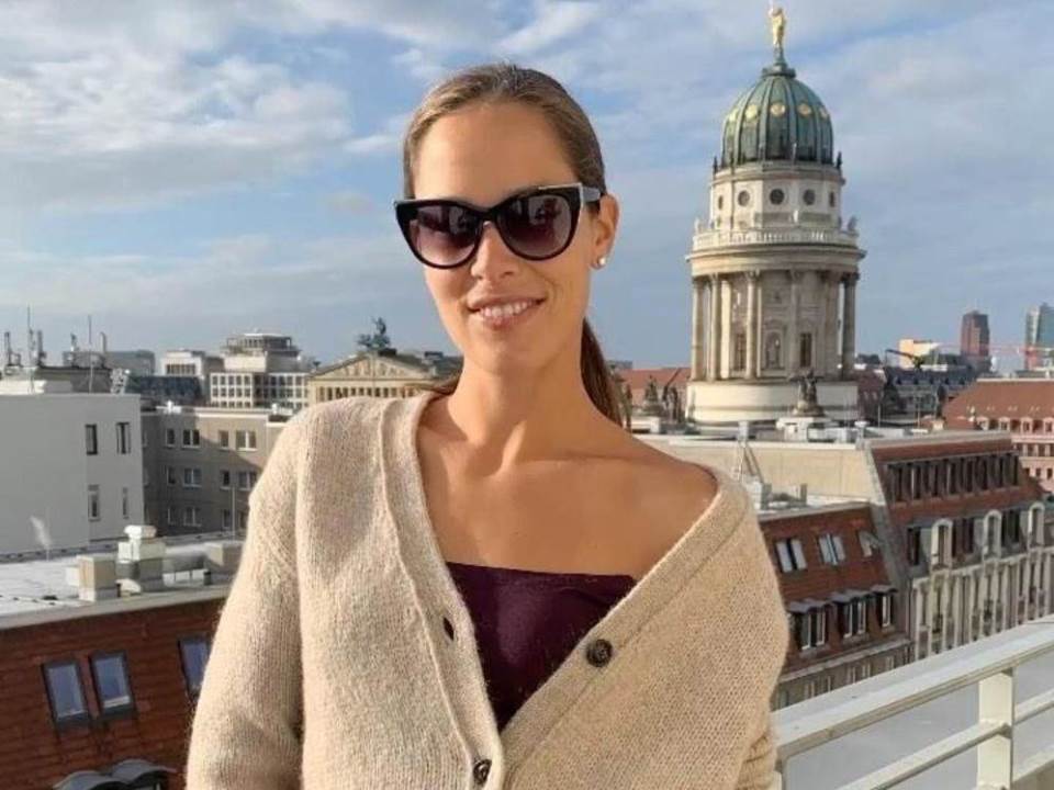 Ana Ivanović u košulji koju je Vogue proglasio kraljicom svakog ormana