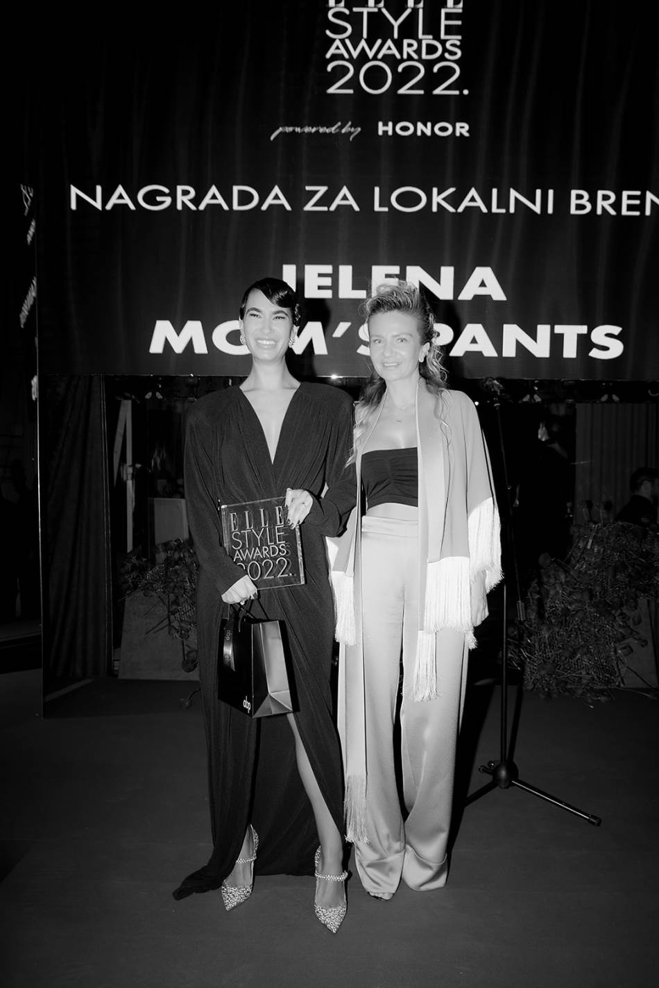 NAGRADA ZA LOKALNI BREND - MOM'S PANTS