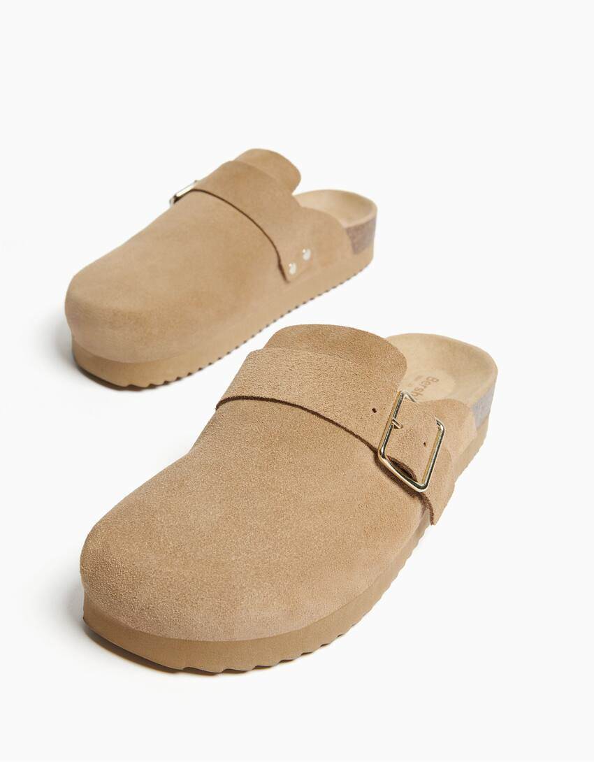 Bershka 4.590 din
