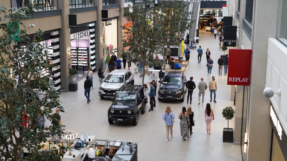 Tržni centri su centralna središta aktivnosti,