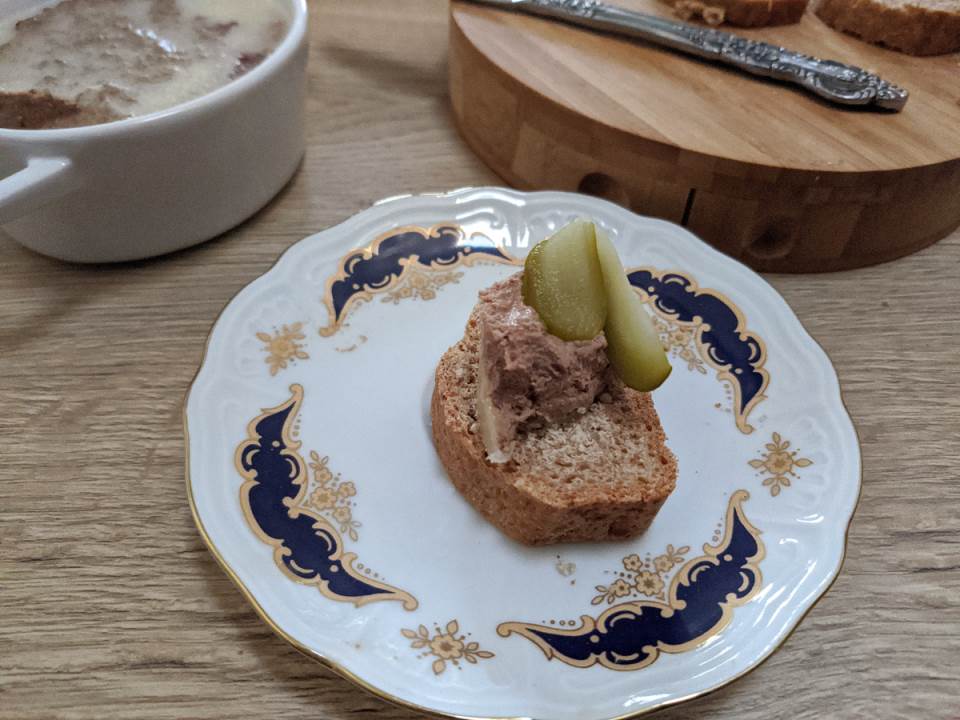 recept-pasteta-piletina-ivan-markovic-tutorijal-dzigerica-hrana-rakija-medovaca